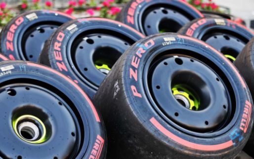 Pirelli begins test program for 2023 tires with four teams at Imola