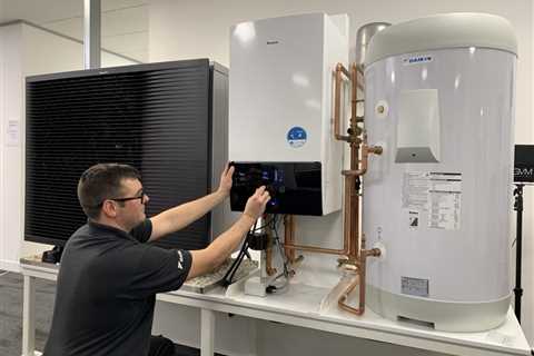 Daikin launches heat pump installation course for heating engineers