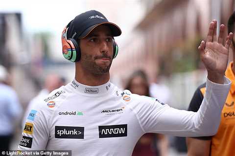  Daniel Ricciardo says there is ‘clarity’ about his McLaren future after talks with boss Zak Brown 
