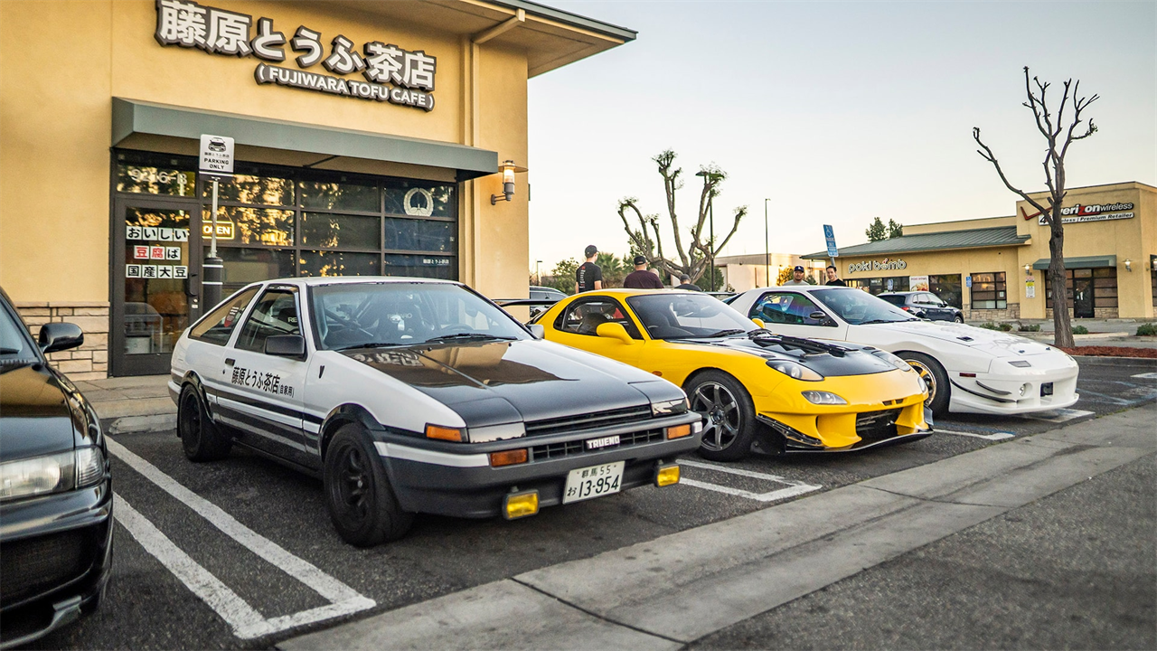 Japanese Town Launches Initial-D Anime-Themed Taxi Service
