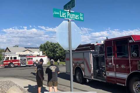 Spanish Springs shed fire spreads to propane cylinders and fence; under control