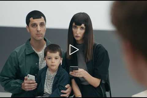 Samsung makes Fun of Apple#5(You will hate Apple after seeing this)