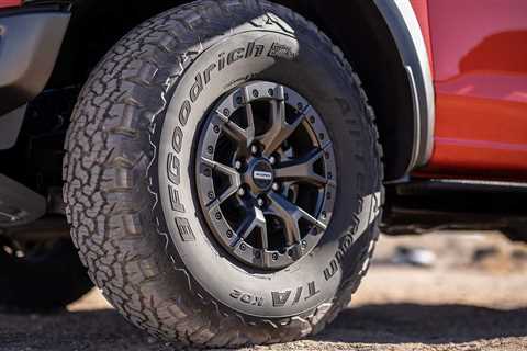 Ford F-150 Raptor 37 Under Recall for Loose Lug Nuts, Potential Wheel Ejections