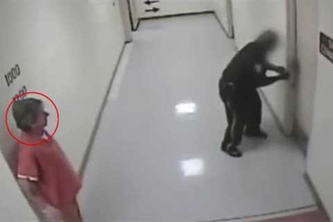 15 Scary Moments Caught On Camera You Can''''t Handle