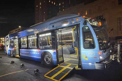 MCTS CONNECT 1st electric bus, Wauwatosa to downtown Milwaukee