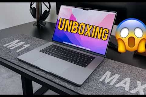 Apple Macbook Pro M1 MAX Unboxing - A Professional Laptop!