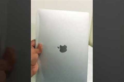 Apple MacBook Air Unboxing