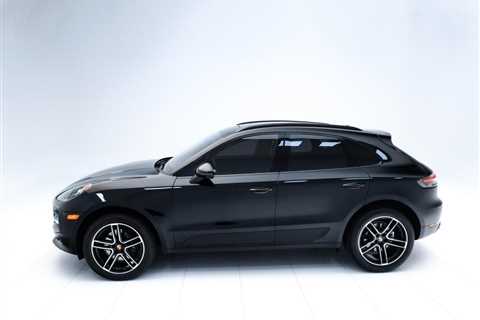 Porsche Macan Black