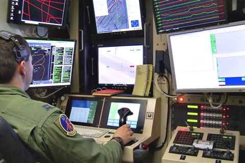 Flying The MQ-1 Predator UAV – Military Drone Pilot Training
