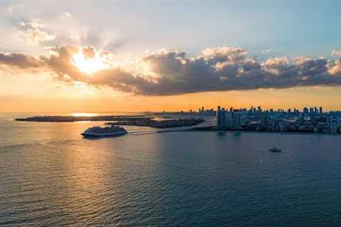 4K Miami Skyline Aerial Screensaver ┃DJI Mini 3 Pro