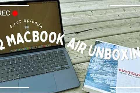 first video | unboxing MacBook Air 13 M2 in midnight | it’s peach nursing