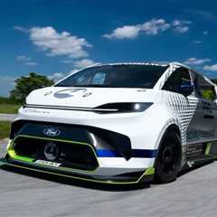 Ford's electric Supervan 4 headed up Pikes Peak
