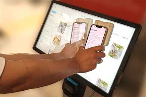 Tapping without seeing: Making touchscreens accessible