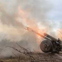 Army aims to make 1 million artillery shells a year, starting in fiscal 2025