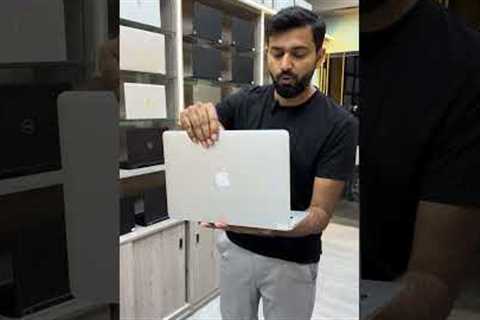 Apple MacBook Air 2015 – Power and Portability with Intel i7, 256GB SSD, and macOS Monterey #macos