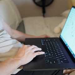 MacBook Pro 16 Inch M4 Pro Too Big Or Just Too Heavy ?
