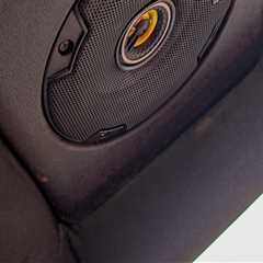 Avoiding Common Pitfalls in Car Custom Audio Builds